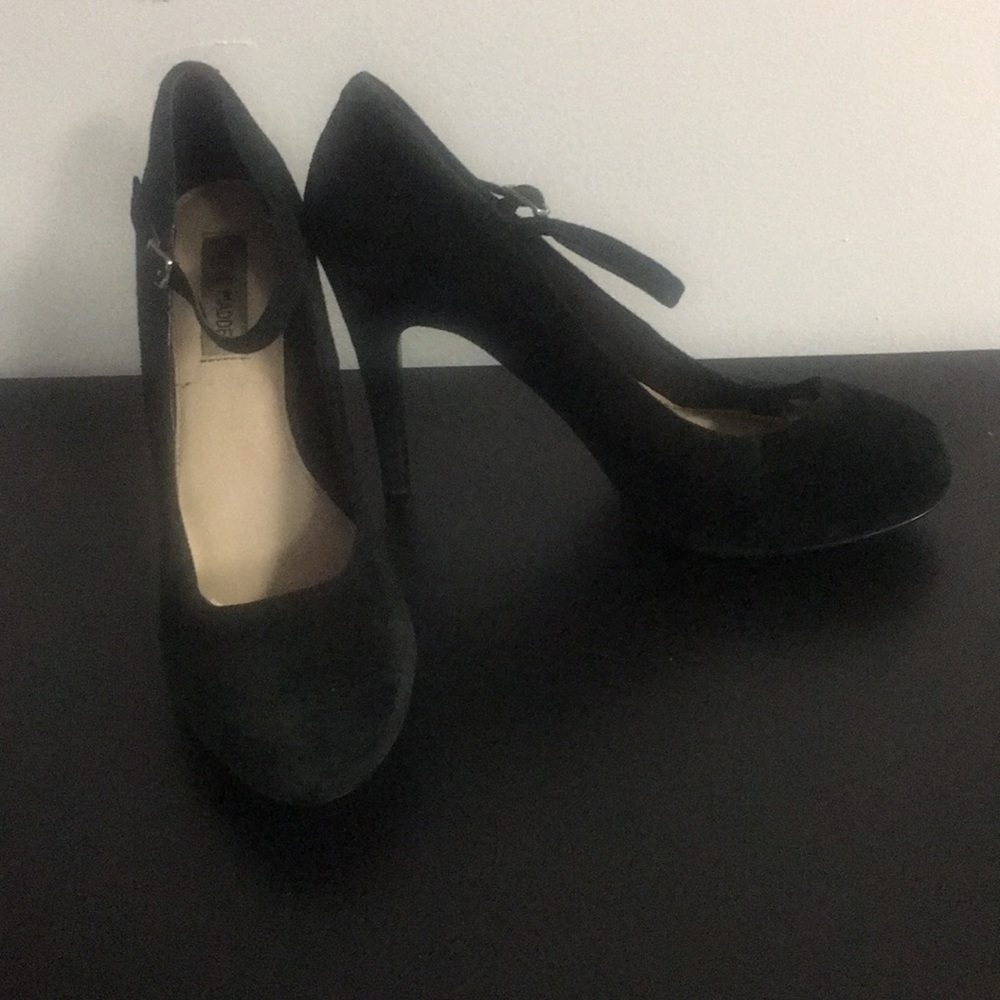 Genuine suede Steve Madden Mary Janes